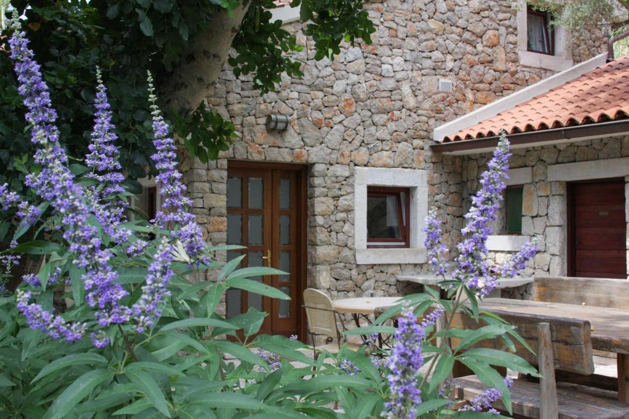 Stone House Retreat Villa Mali Lošinj Exteriör bild